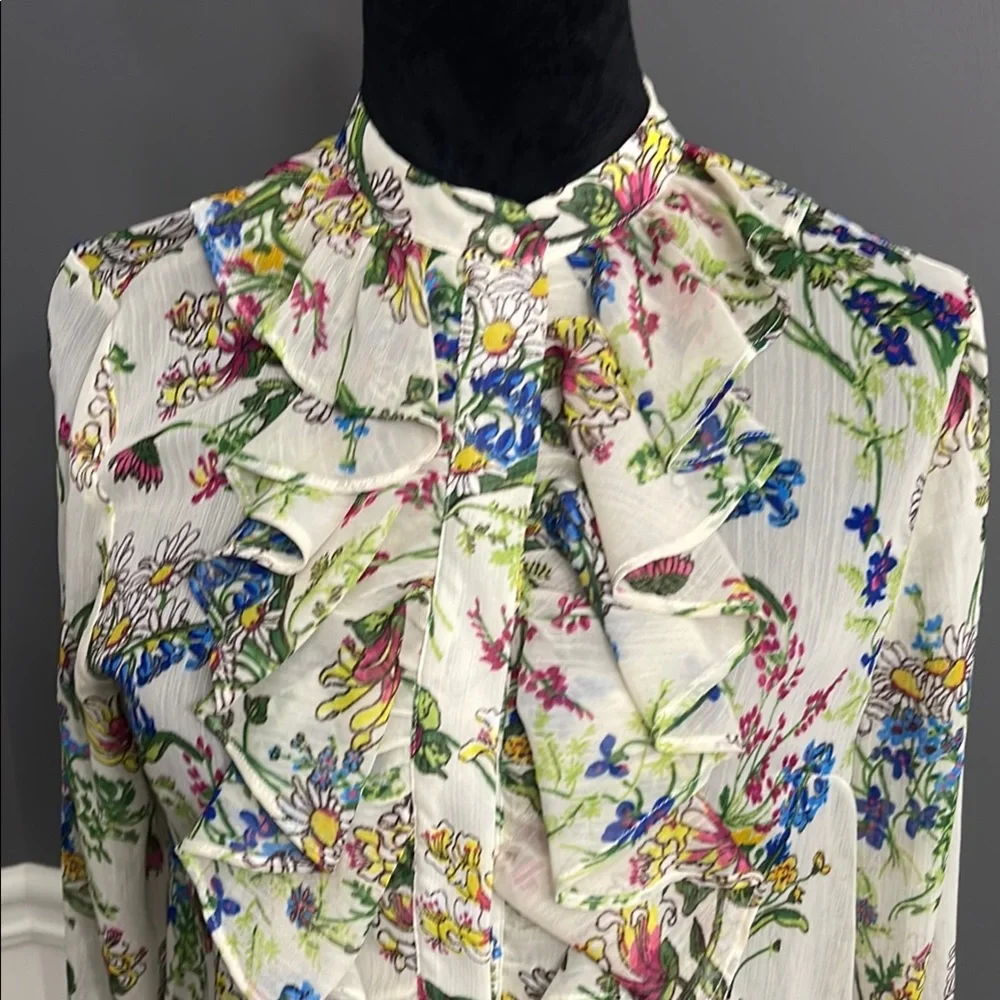 H&M Floral Ruffle Blouse - Picture 2 of 7